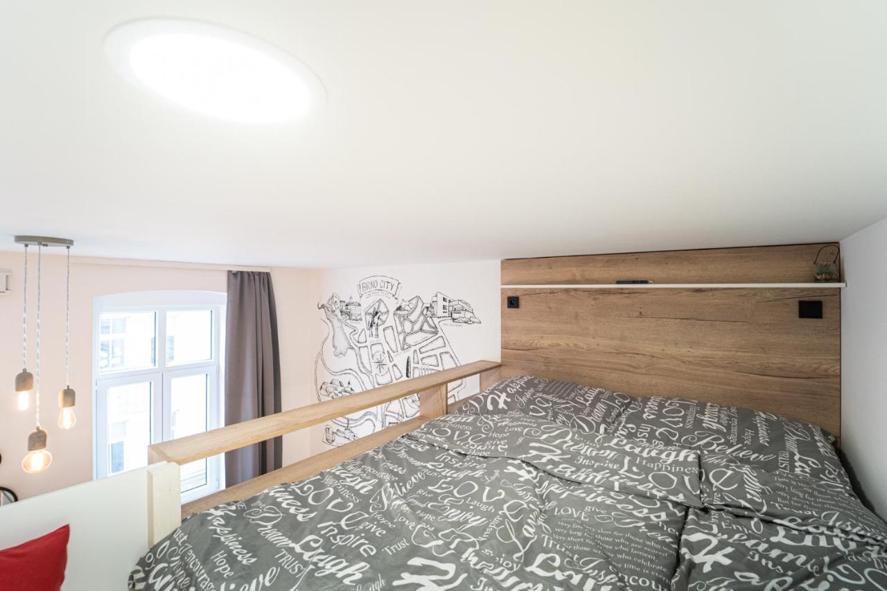Brno City Apartment Near Malinovskeho Square Екстериор снимка